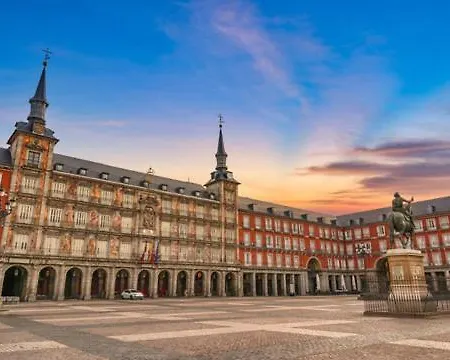 Lovely Suite Near Gran Via Madrid Exterior photo