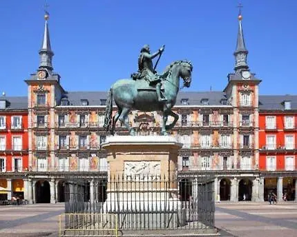 Lovely Suite Near Gran Via Madrid Exterior photo